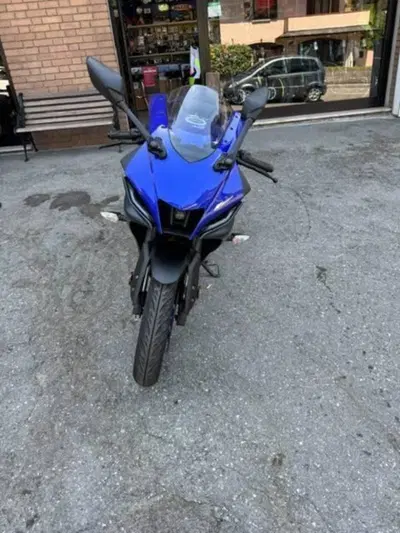 Yamaha YZF R125 (2023 - 26) usata