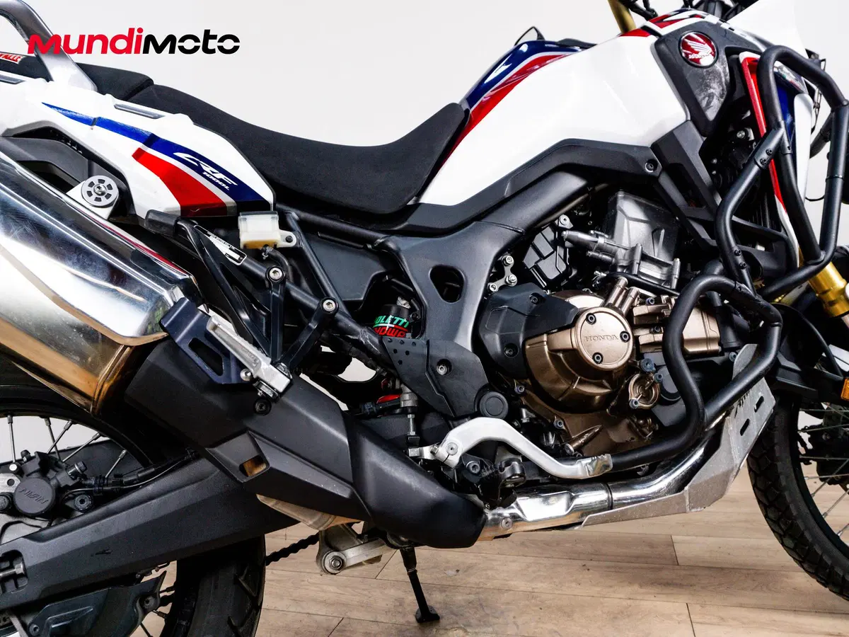Honda Africa Twin CRF 1000L Rally DCT (2018) (4)