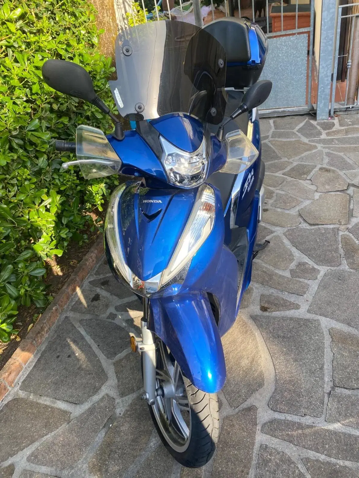 Honda SH 300 i ABS (2016 - 20) (6)