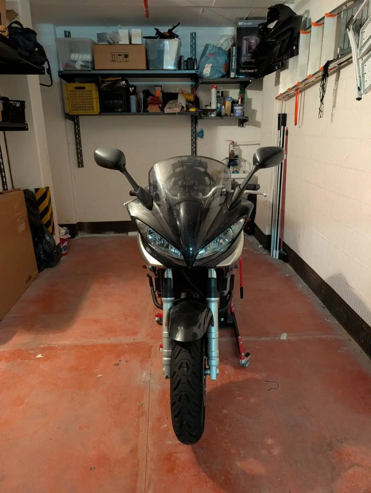 Yamaha FZ6 Fazer (2004 - 07) (8)