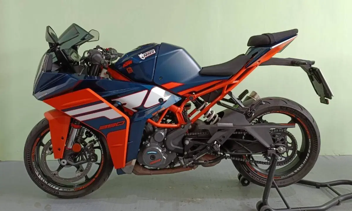 KTM RC 390 (2022 - 26)