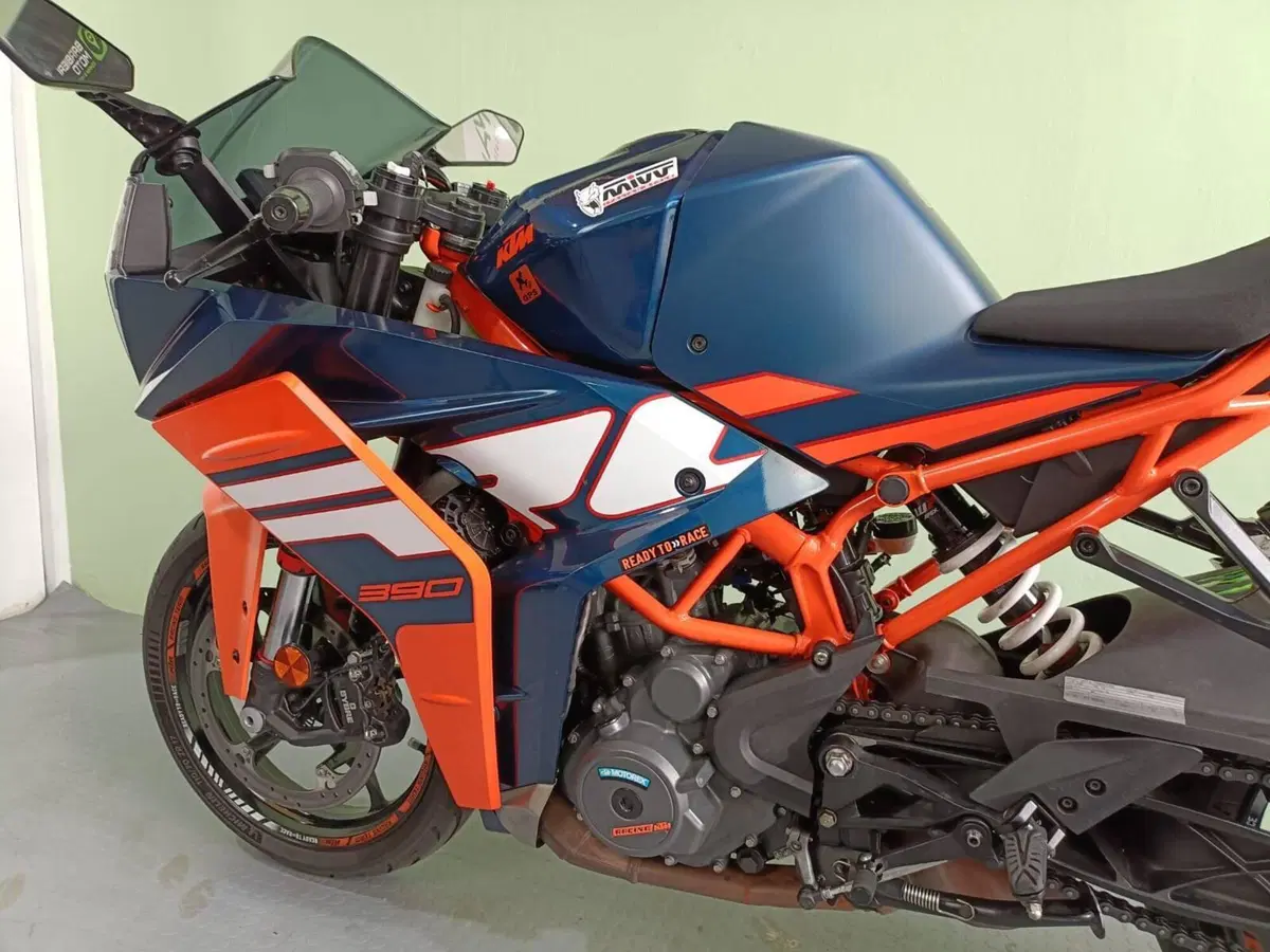 KTM RC 390 (2022 - 26) (5)