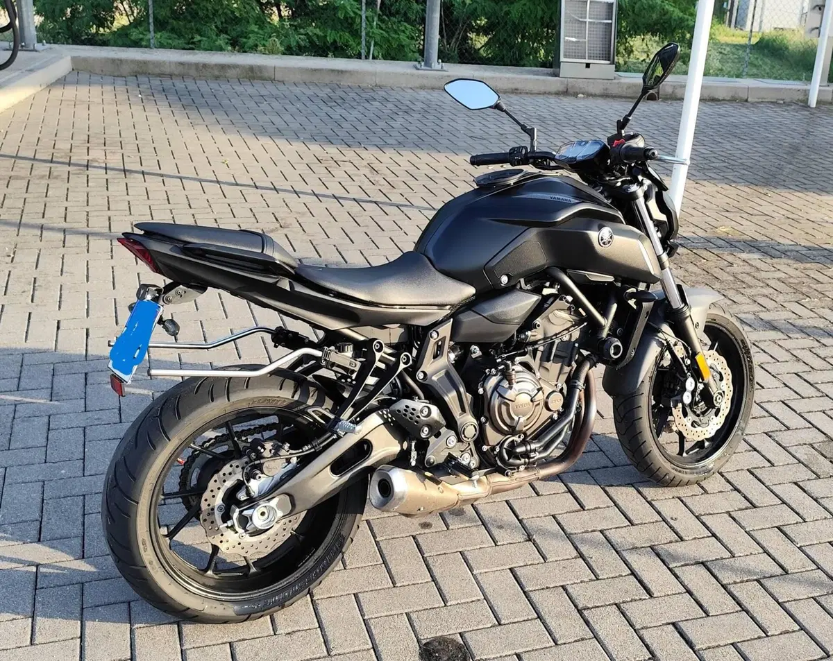 Yamaha MT-07 (2018 - 20) (2)