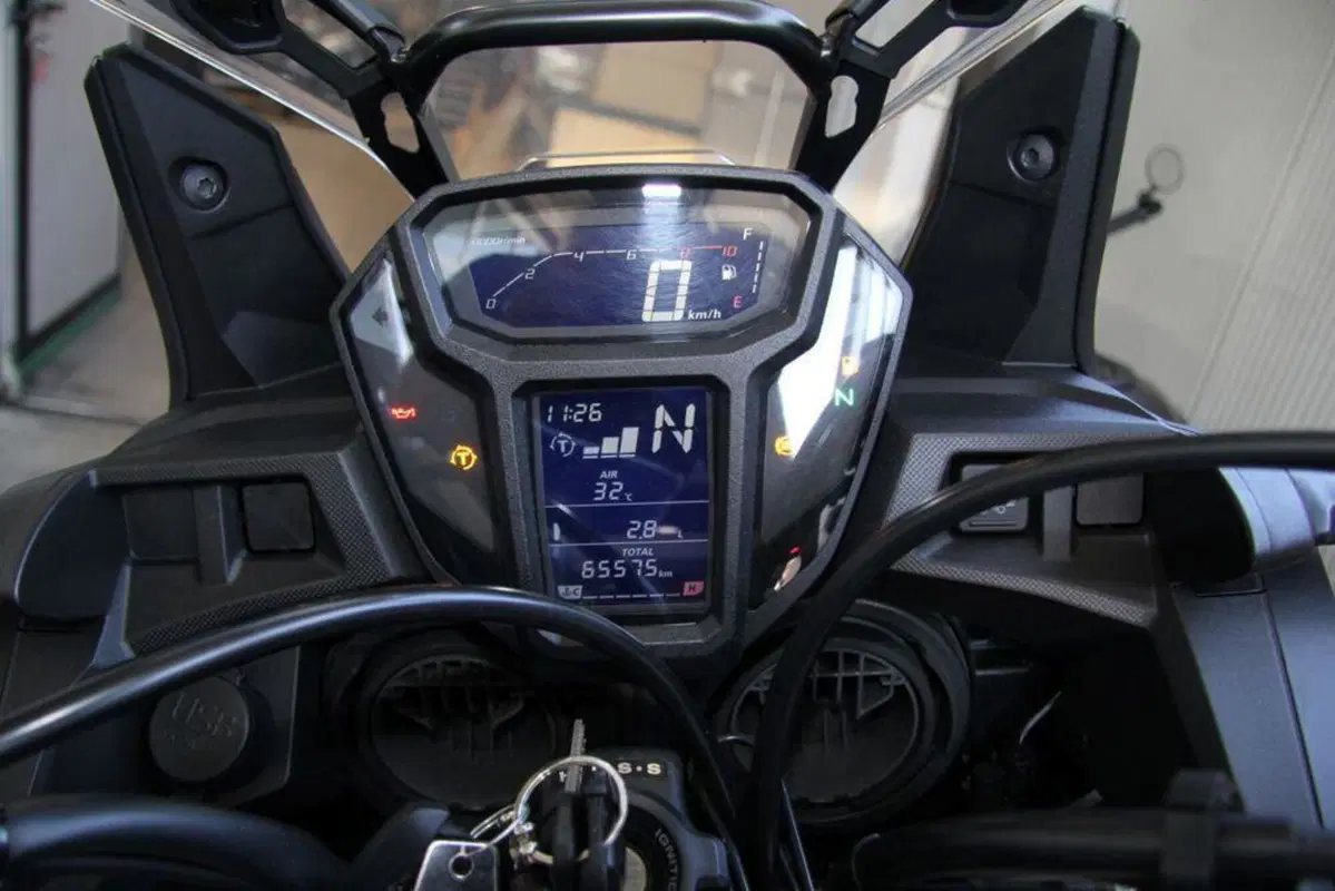 Honda Africa Twin CRF 1000L ABS (2016 - 17) (5)