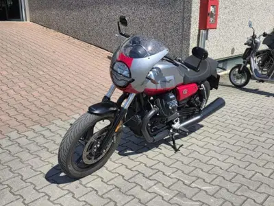 Moto Guzzi V7 Stone Corsa (2023 - 25) usata