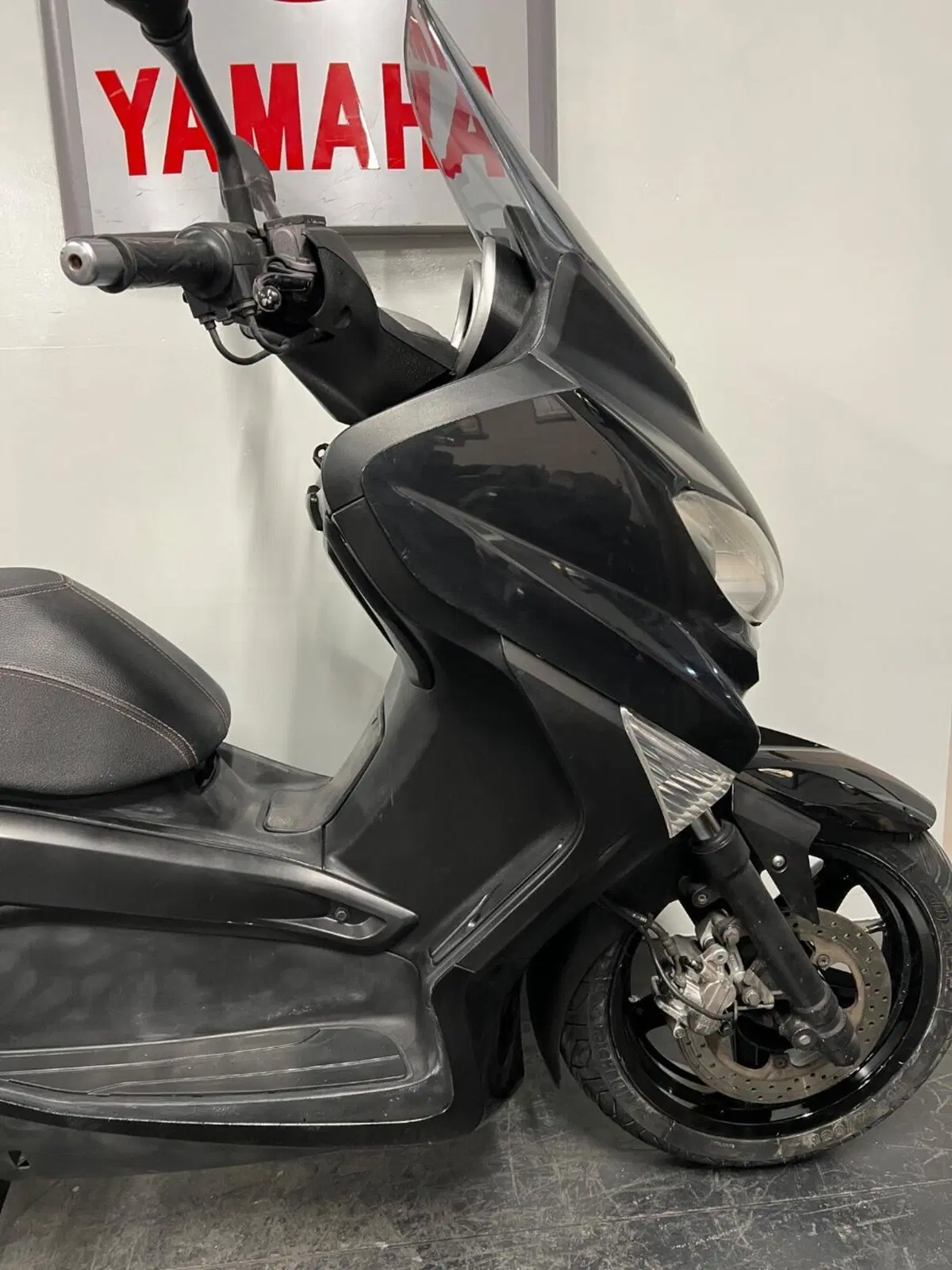 Yamaha X-Max 250 (2010 - 13) (6)