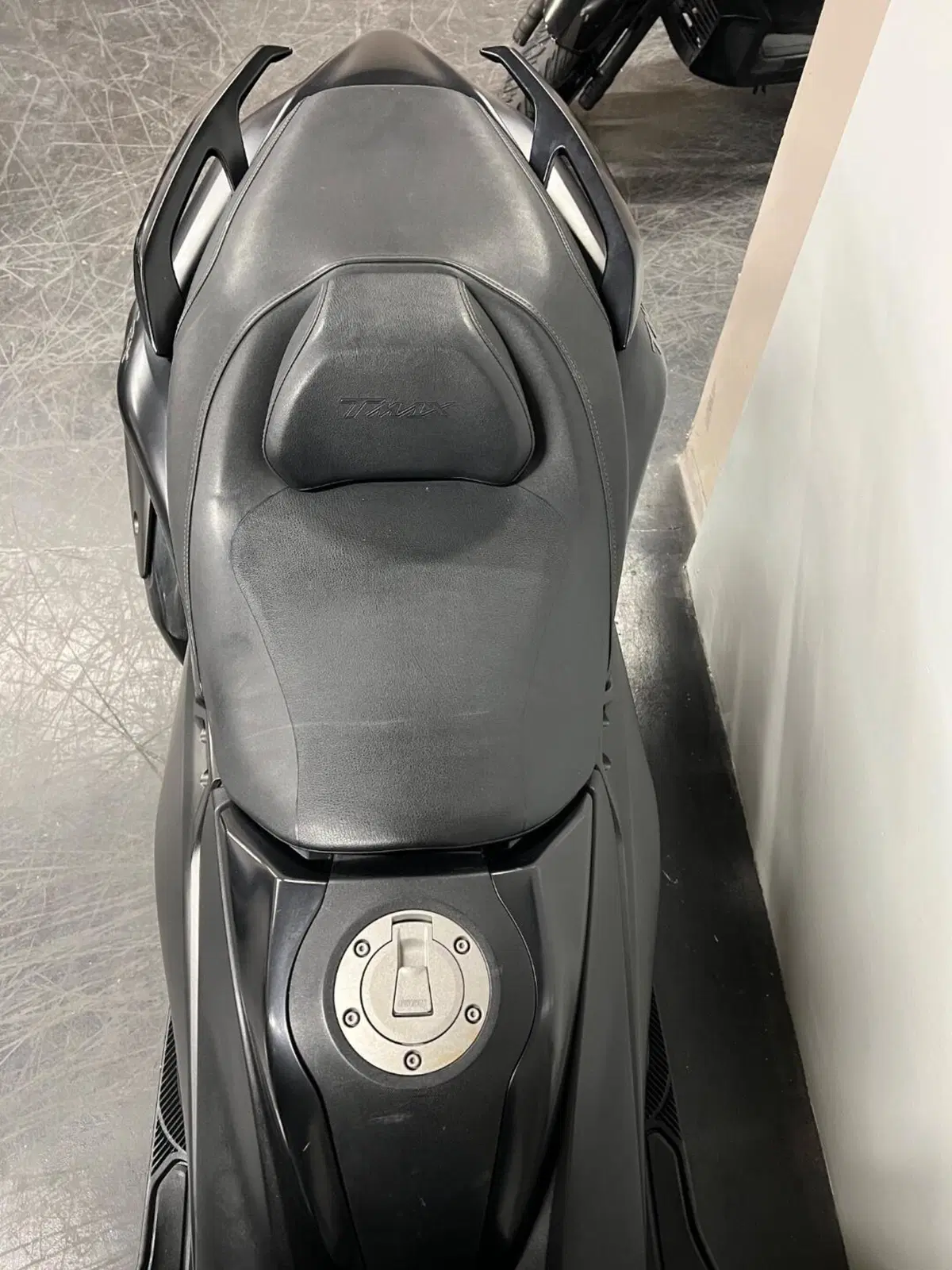 Yamaha T-Max 560 (2022 - 24) (7)
