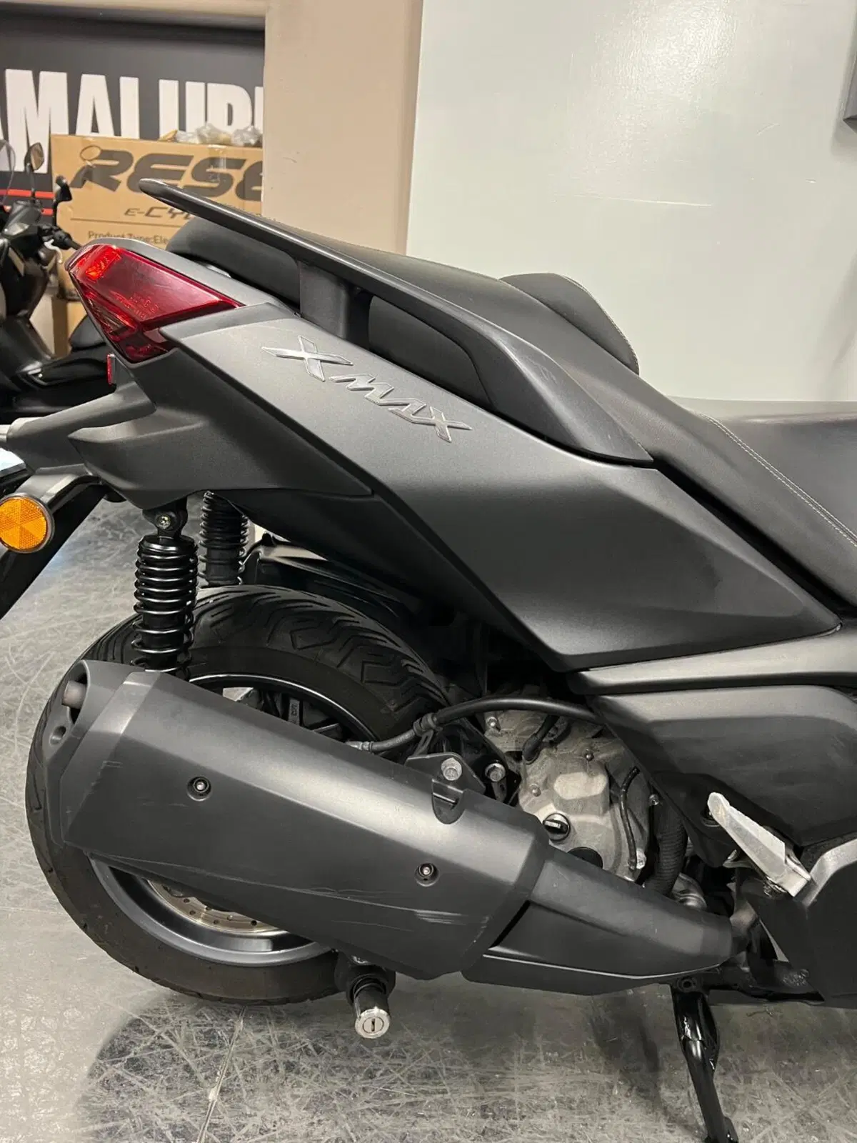 Yamaha X-Max 300 (2021 - 24) (5)