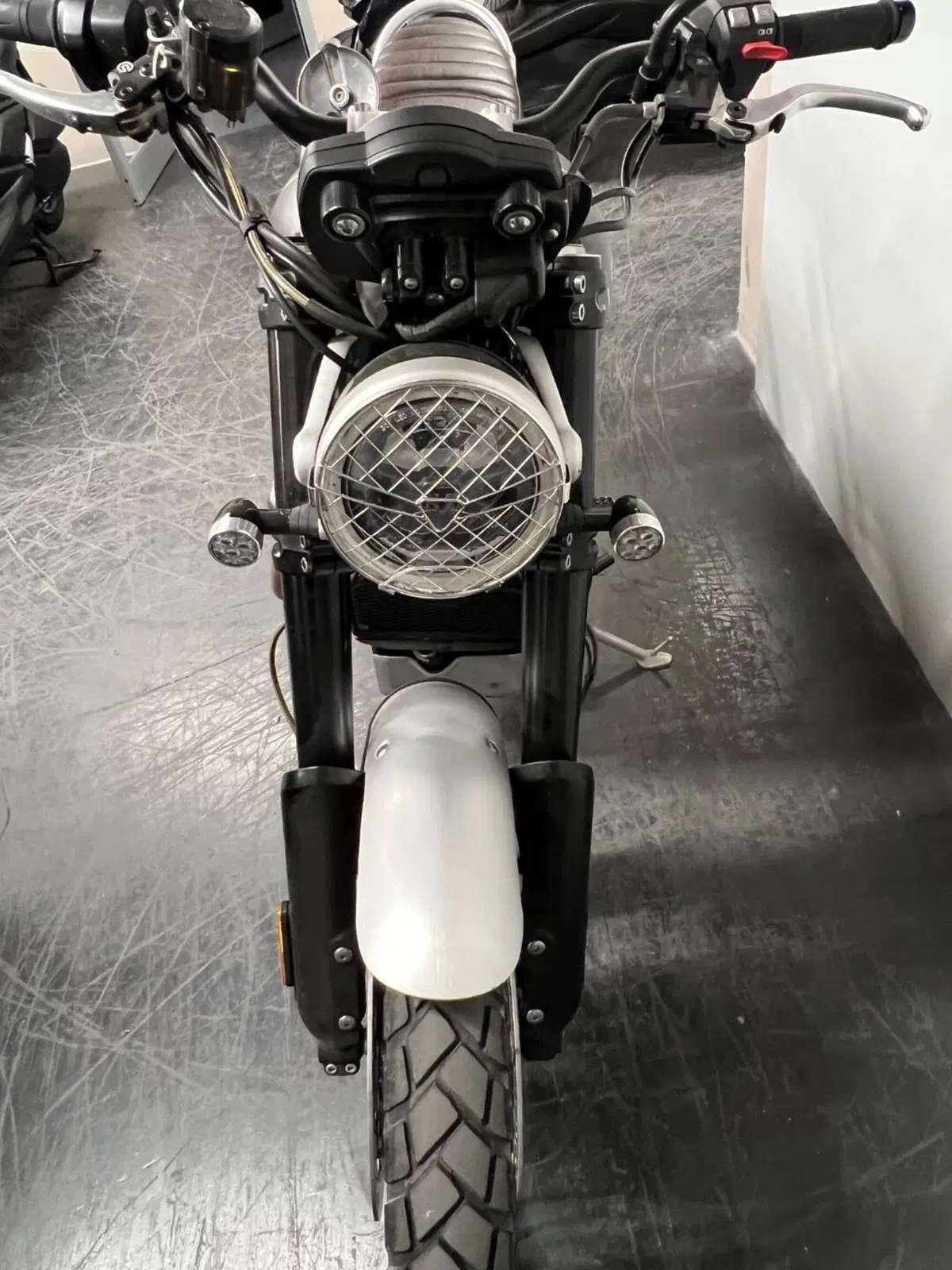 Triumph Scrambler 1200 XC (2021 - 23) (3)