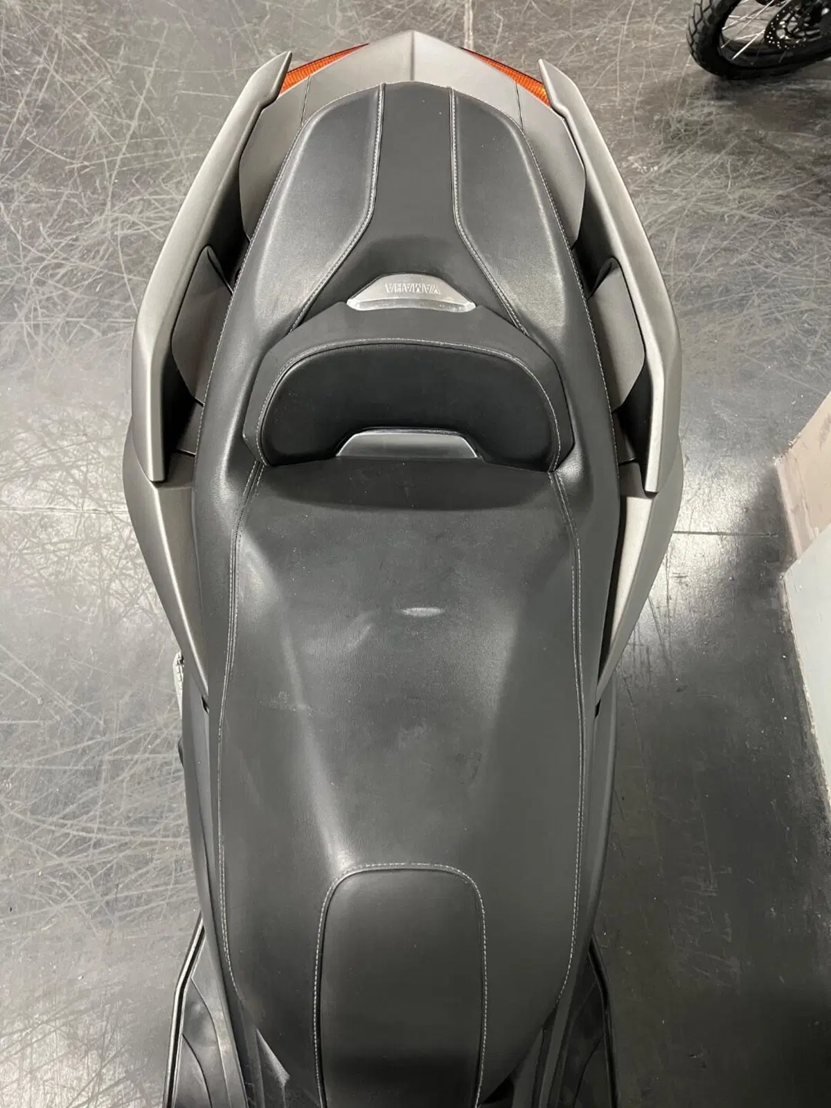 Yamaha X-Max 300 ABS (2017 - 20) (7)