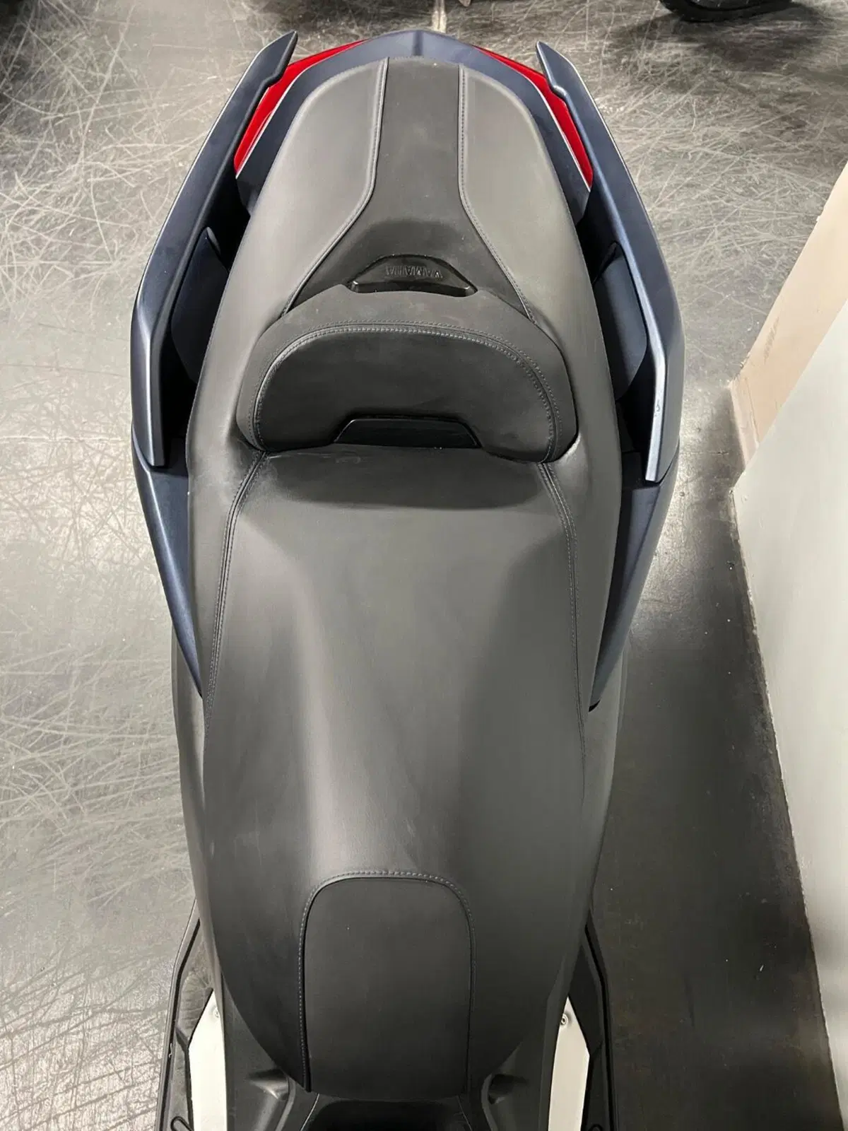 Yamaha X-Max 300 (2021 - 24) (7)