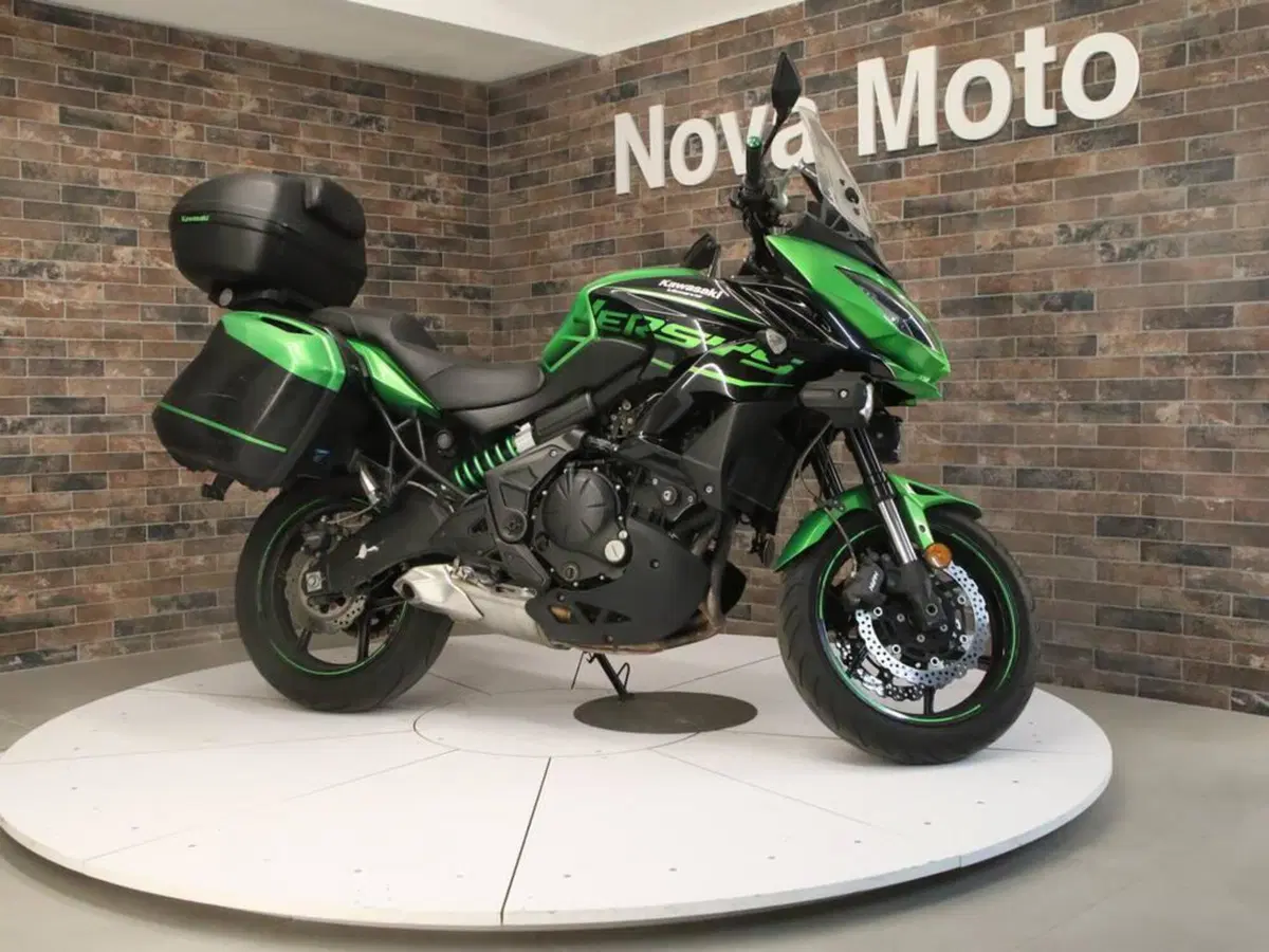 Kawasaki Versys 650 SE (2017) (7)