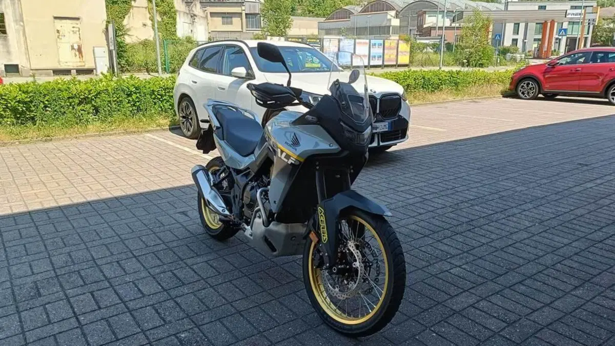 Honda Transalp XL750 (2025) (4)