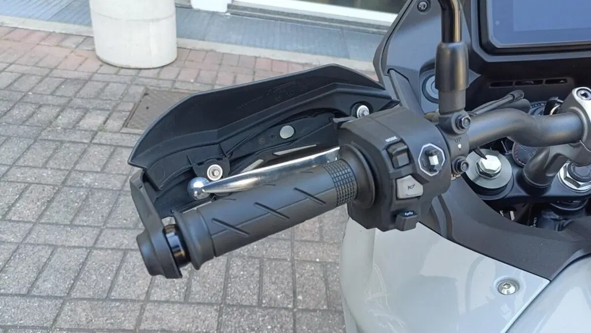 Honda Transalp XL750 (2025) (14)