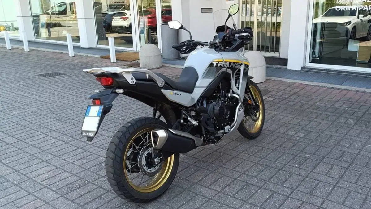 Honda Transalp XL750 (2025) (6)