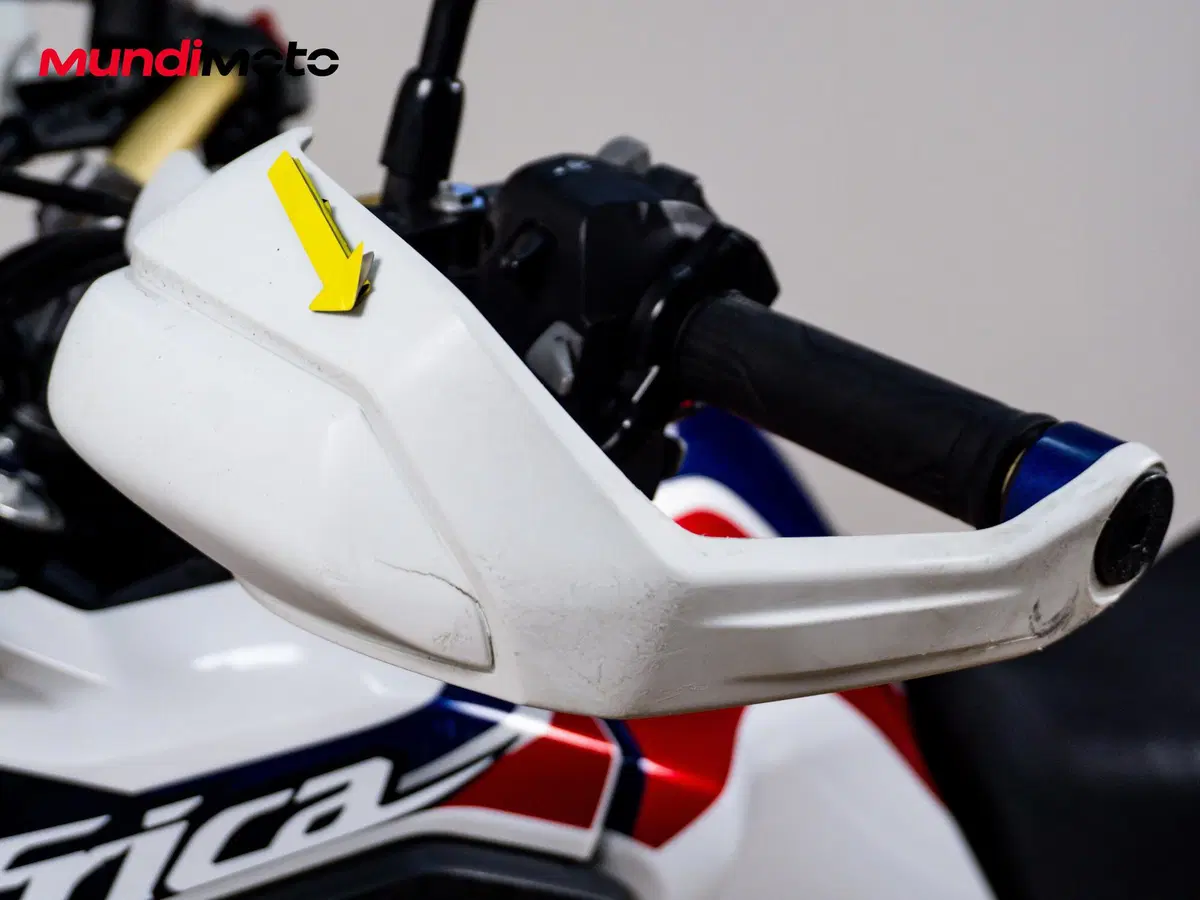 Honda Africa Twin CRF 1000L Rally DCT (2018) (13)