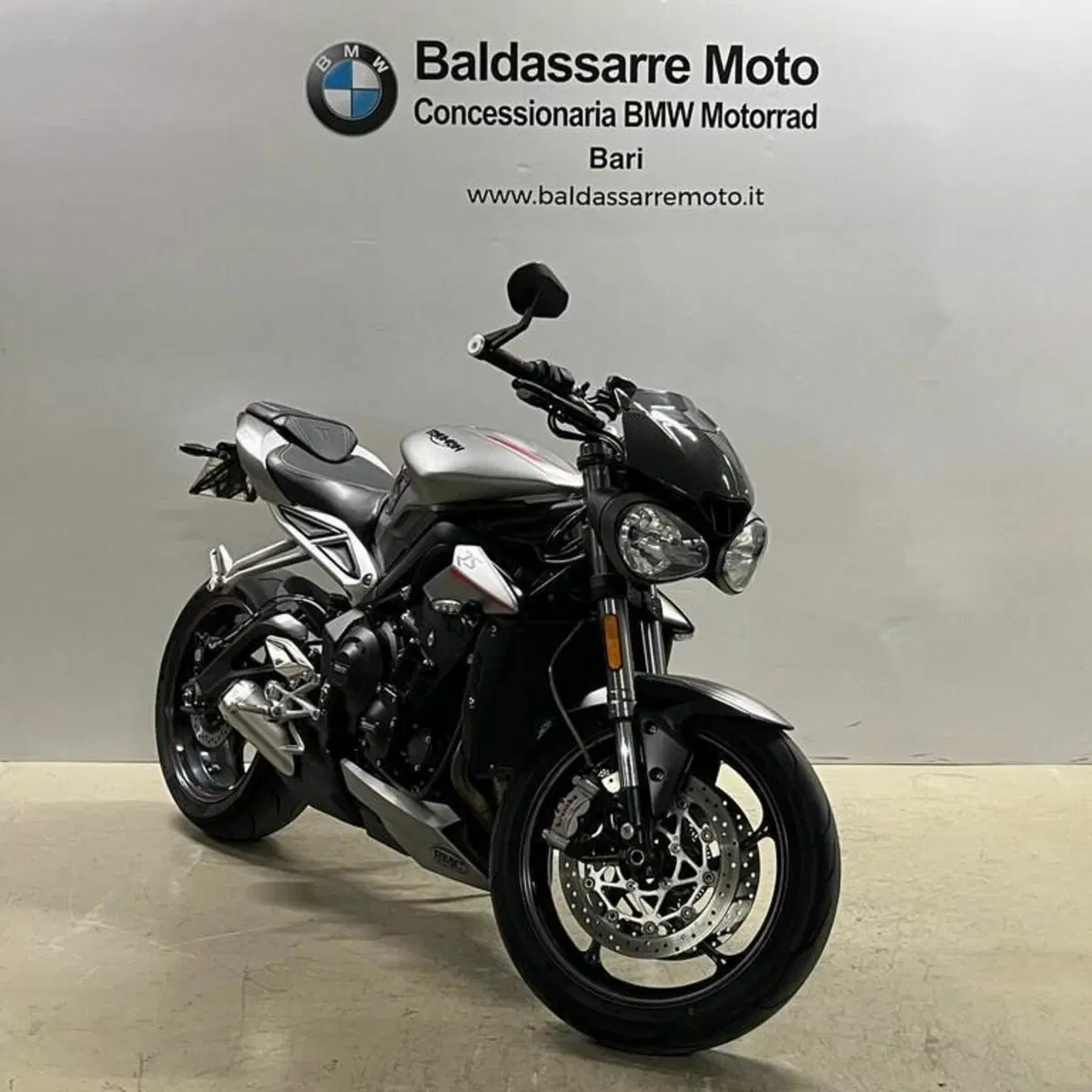 Triumph Street Triple RS (2017 - 19) (3)