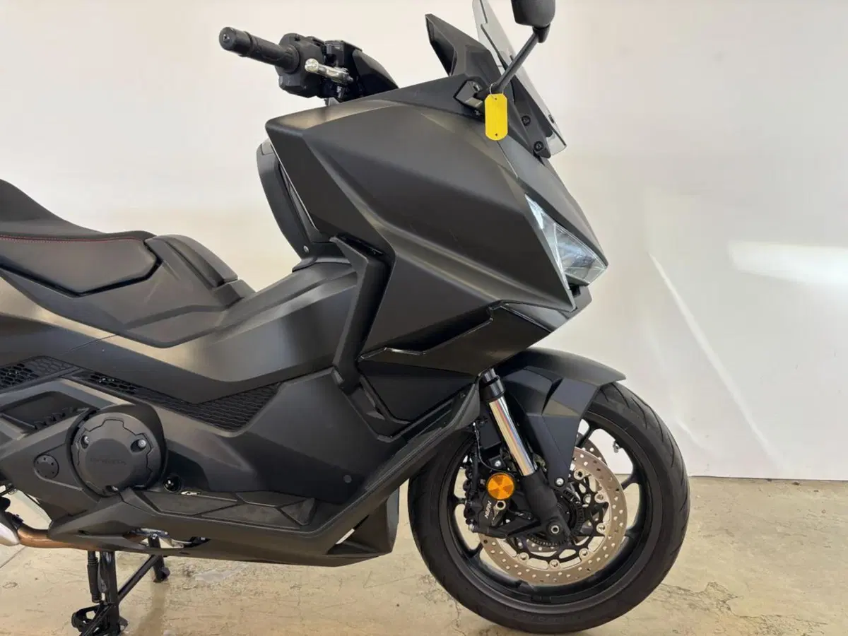 Honda Forza 750 (2025 - 26) (4)