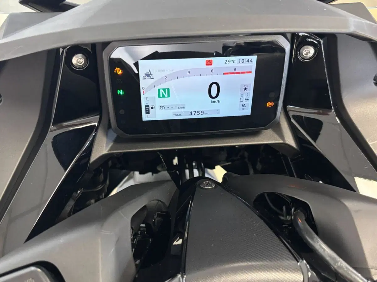 Honda Forza 750 (2025 - 26) (14)