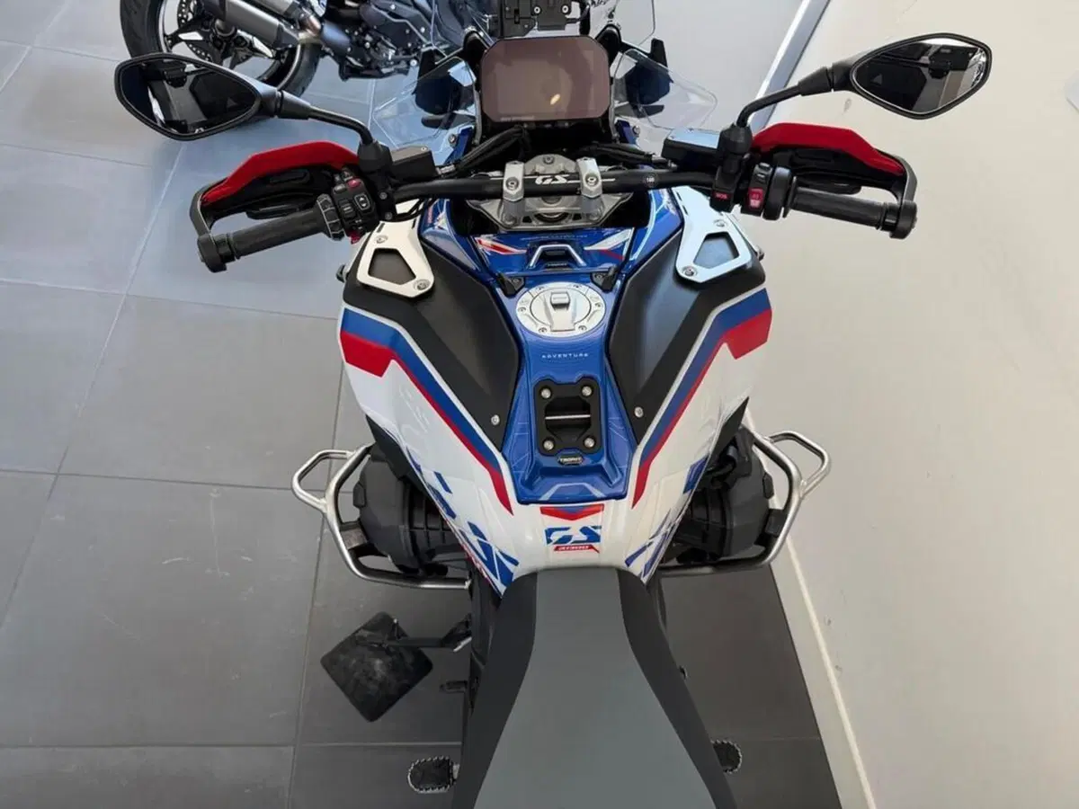 Bmw R 1300 GS Adventure (2025 - 26) (9)