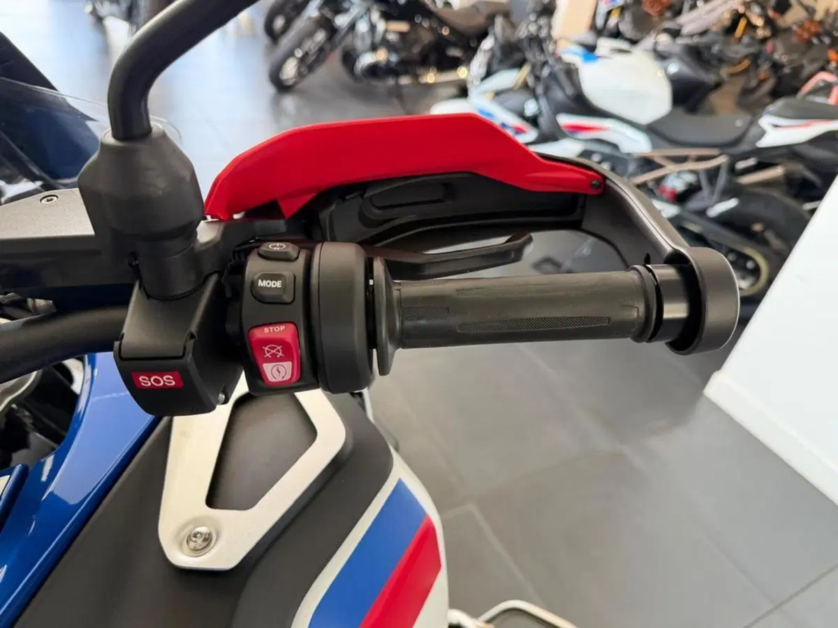 Bmw R 1300 GS Adventure (2025 - 26) (7)