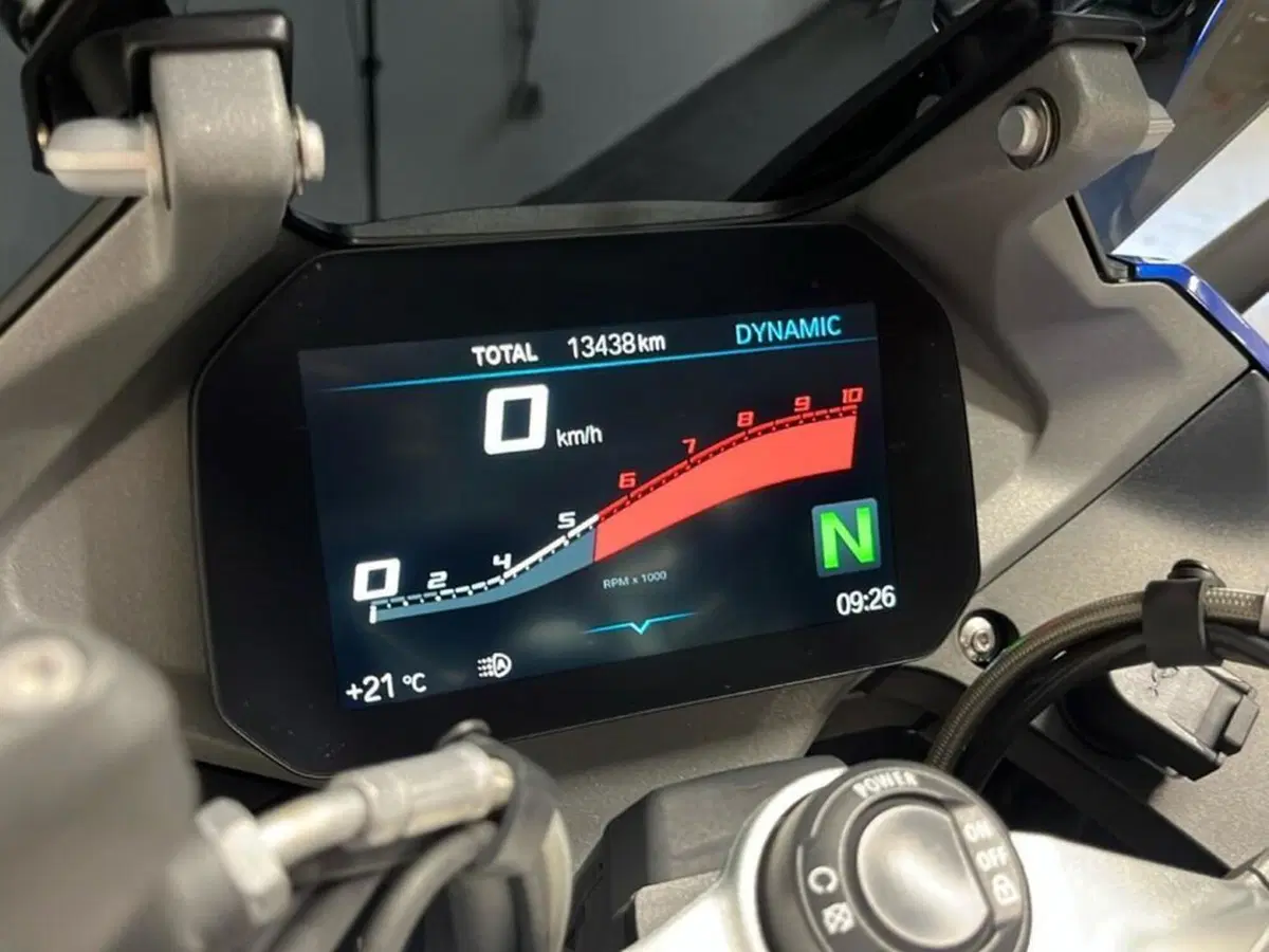 Bmw R 1250 RS (2021 - 25) (11)