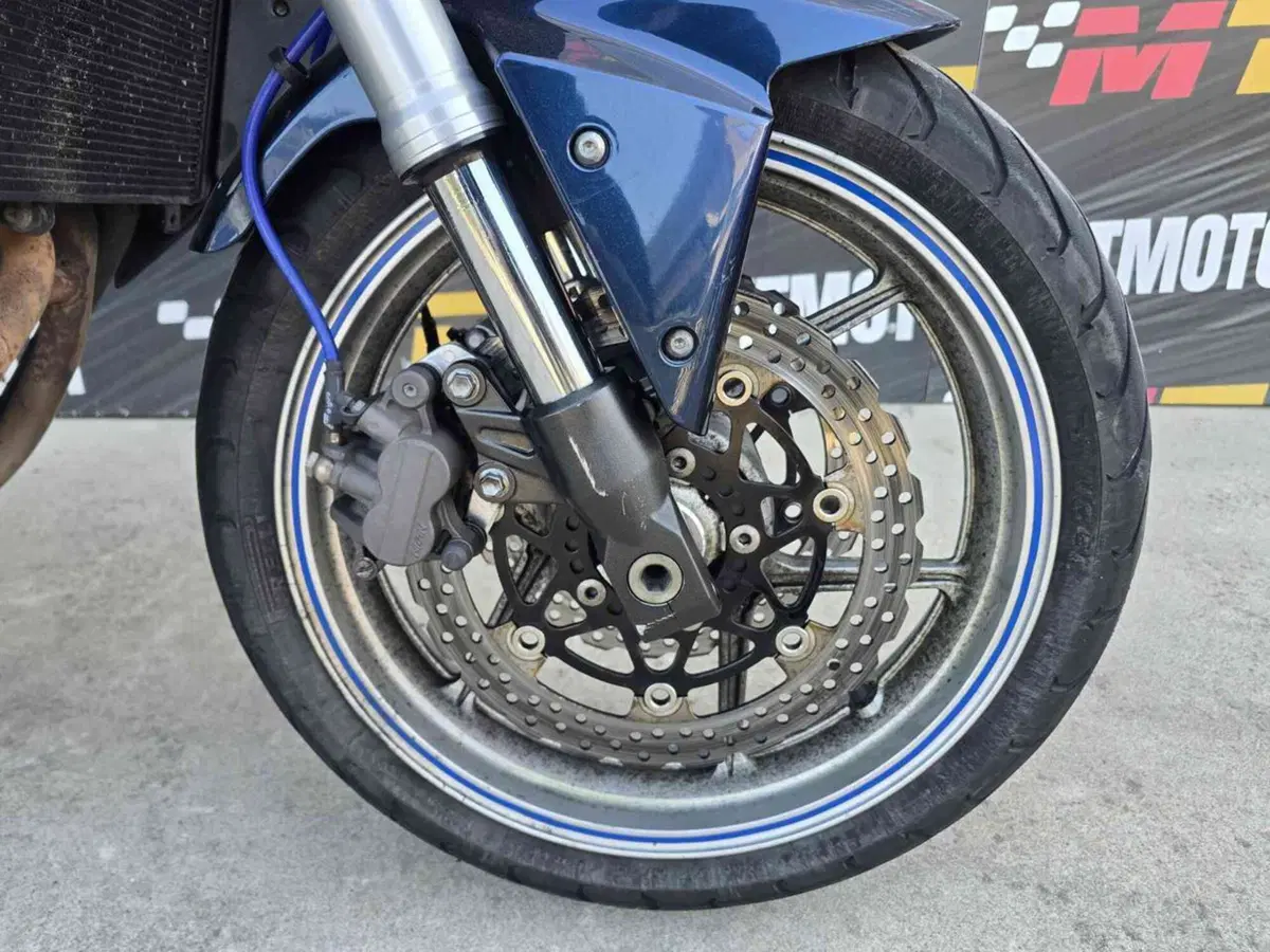 Kawasaki Z 750 (2007 - 14) (7)