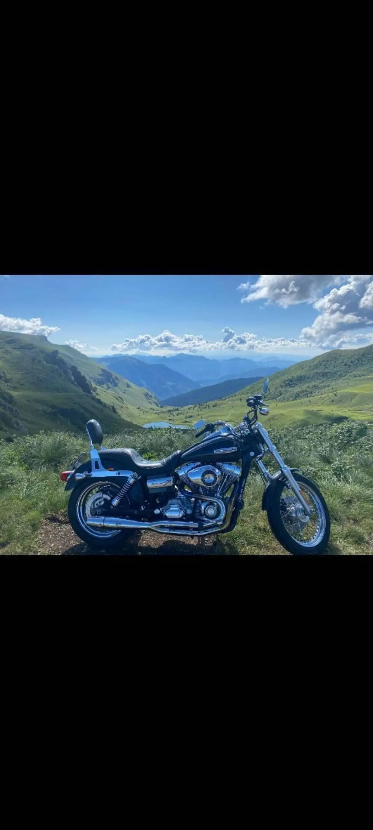 Harley-Davidson 1584 Super Glide Custom (2008 - 13) - FXDC (2)