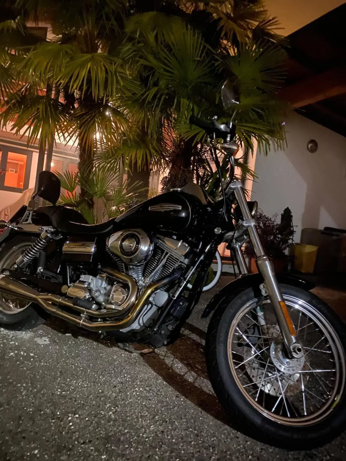 Harley-Davidson 1584 Super Glide Custom (2008 - 13) - FXDC (10)