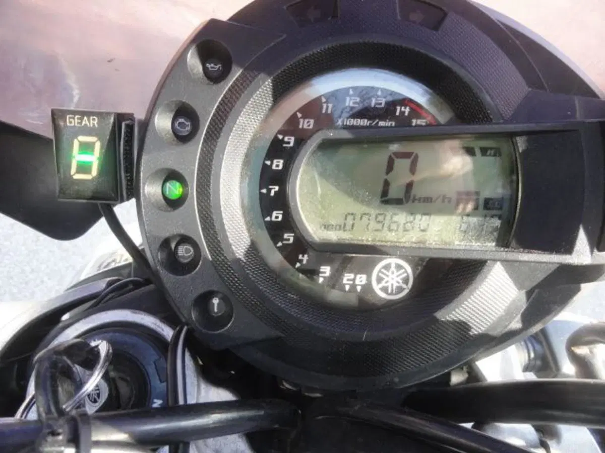 Yamaha FZ6 (2004 - 07) (13)
