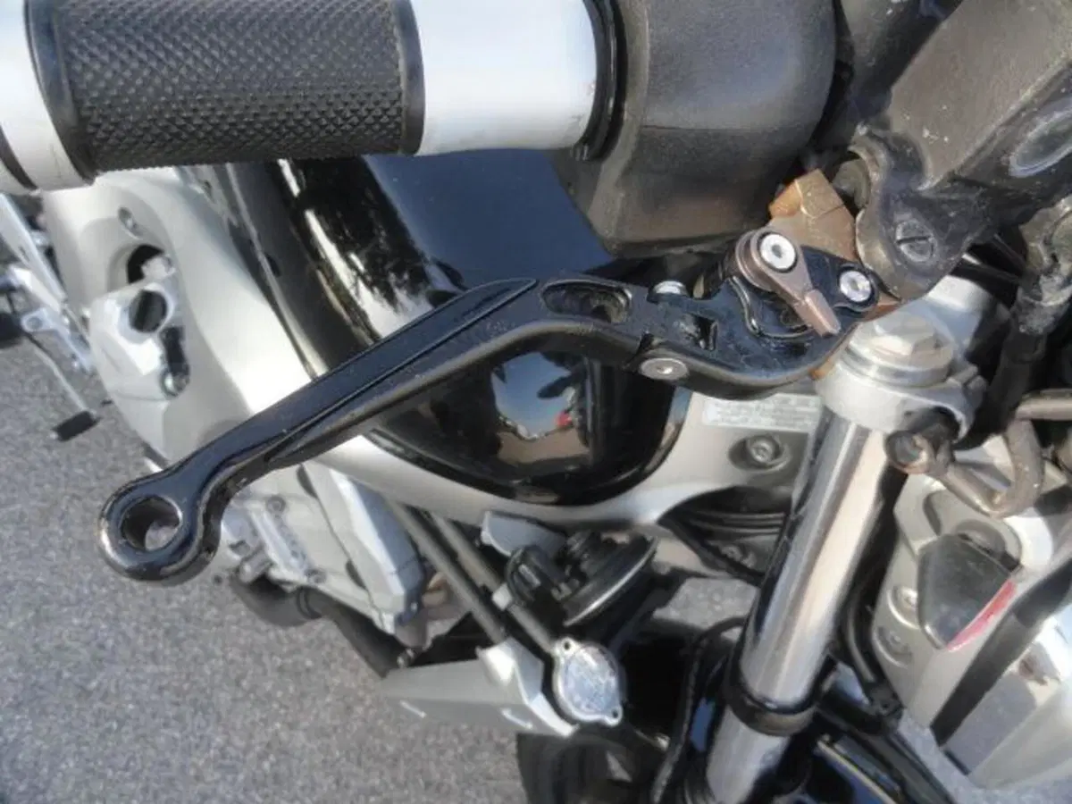 Yamaha FZ6 (2004 - 07) (12)