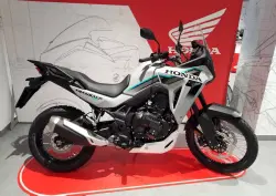 Honda Transalp XL750 (2026) nuova
