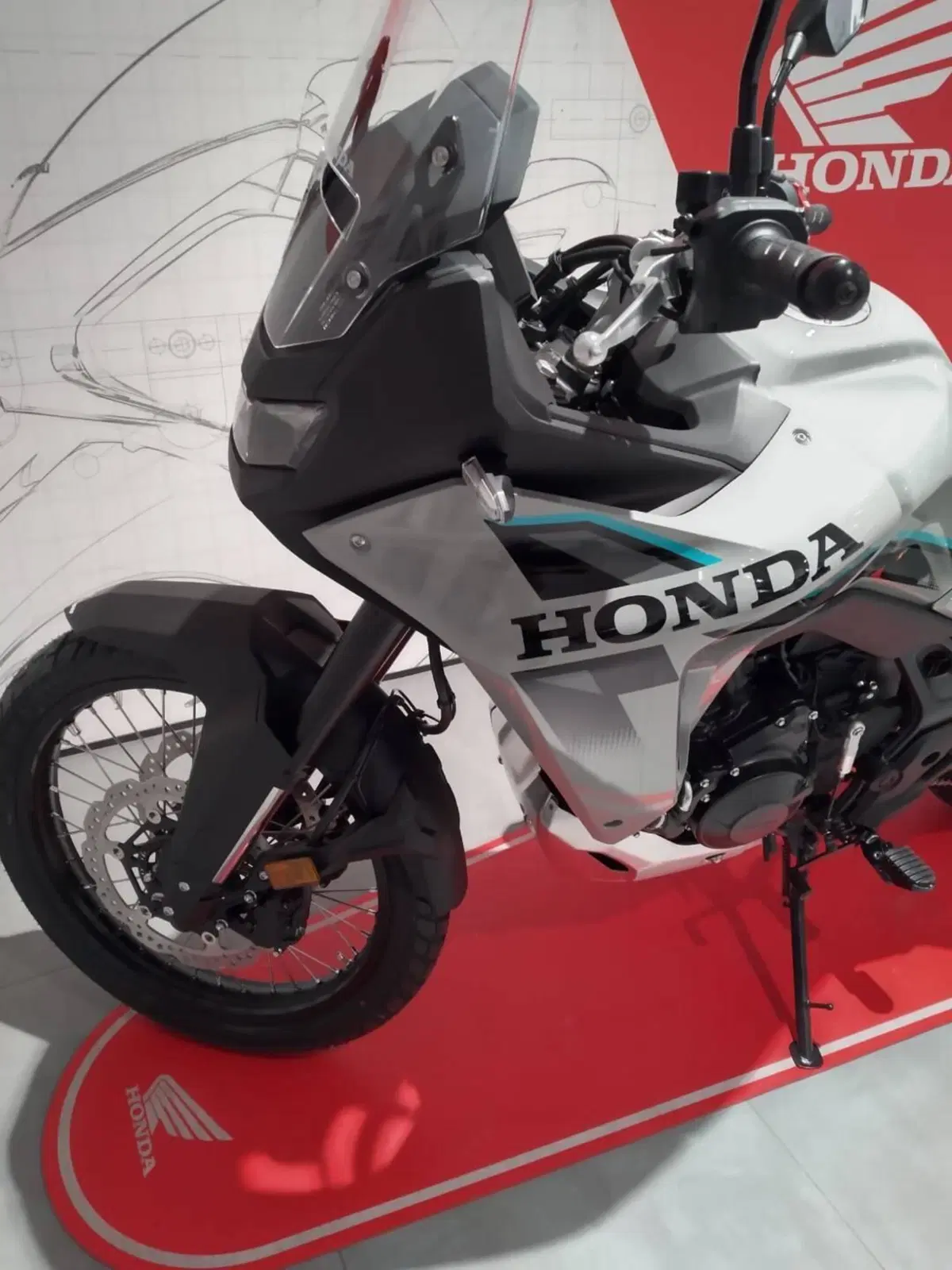 Honda Transalp XL750 (2026) (12)