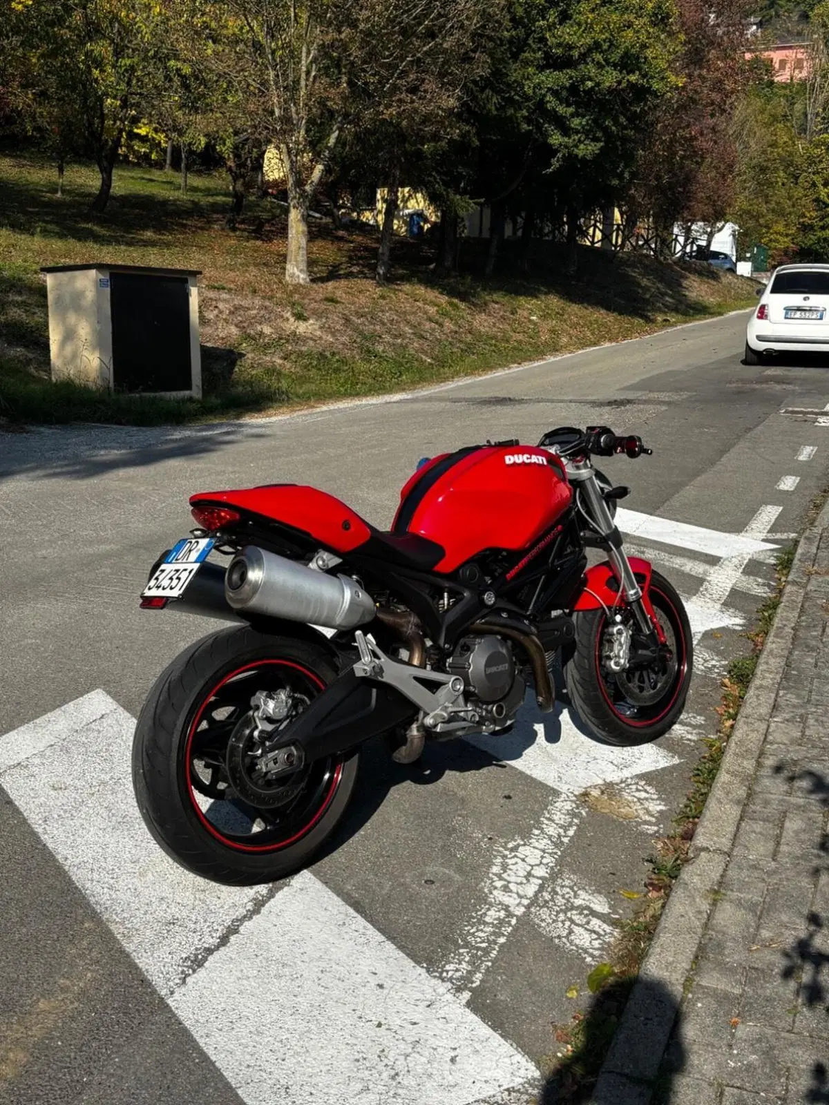 Ducati Monster 696 Plus (2007 - 14) (2)