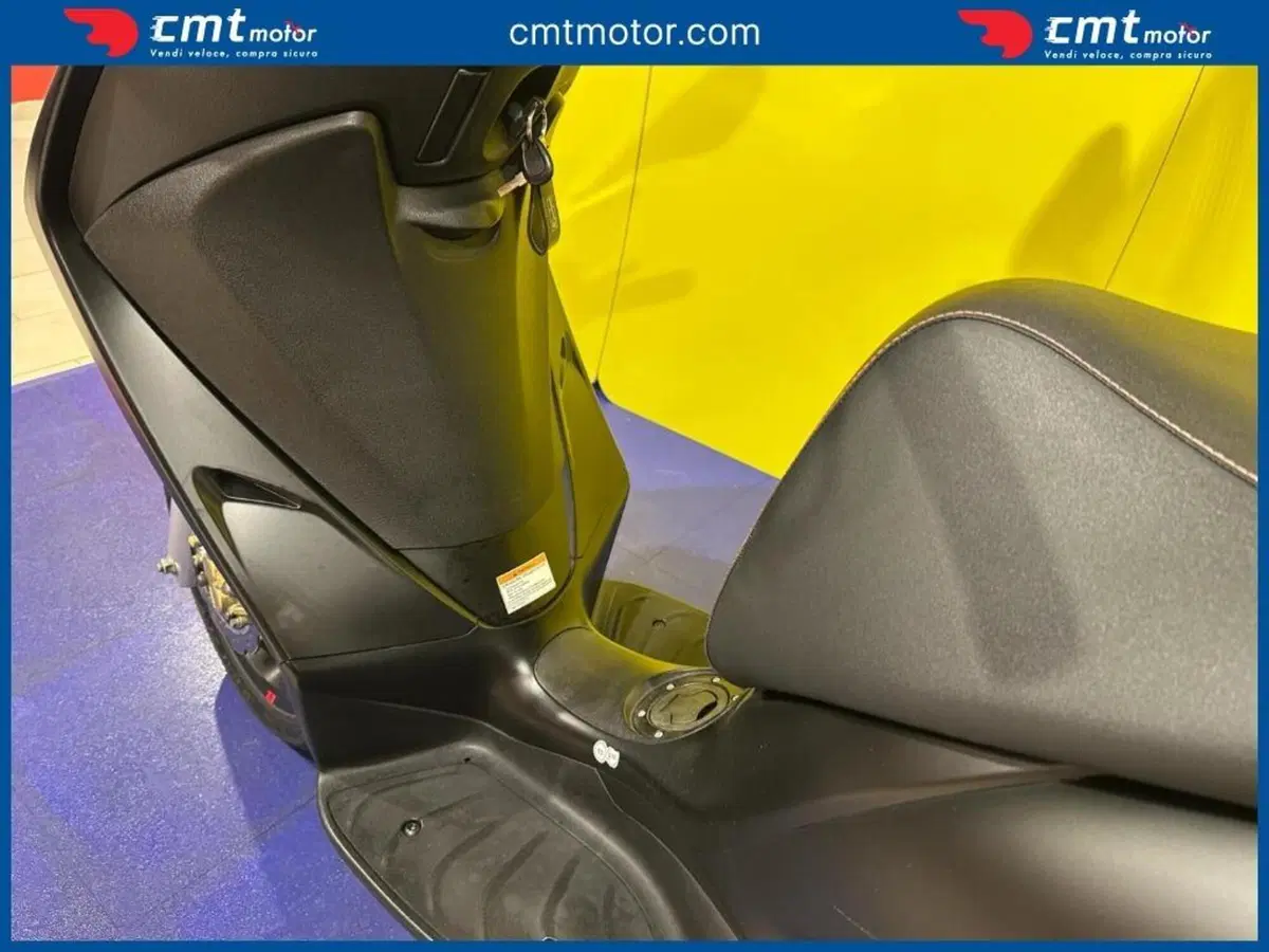Piaggio Medley 150 S ABS (2021 - 25) (14)