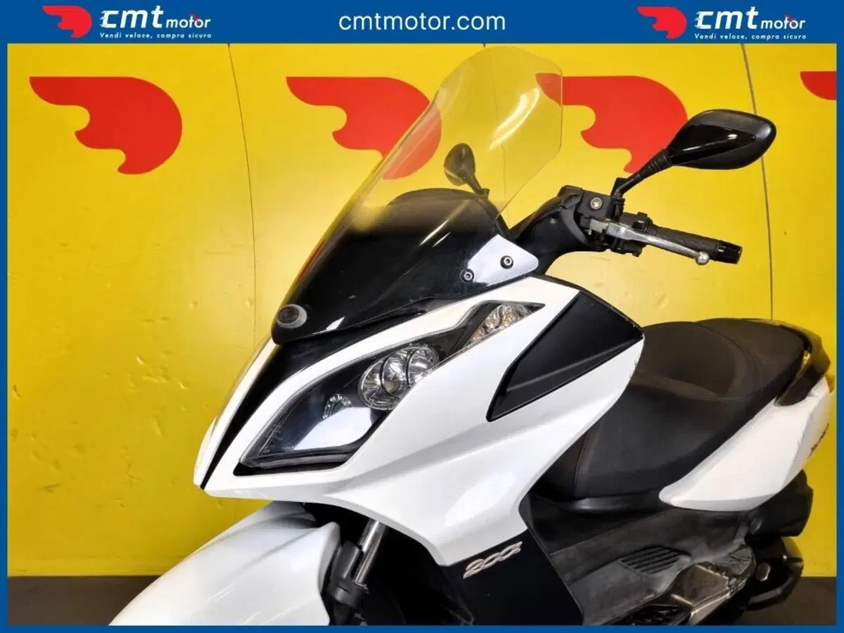 Kymco Downtown 200i (2009 - 16) (7)