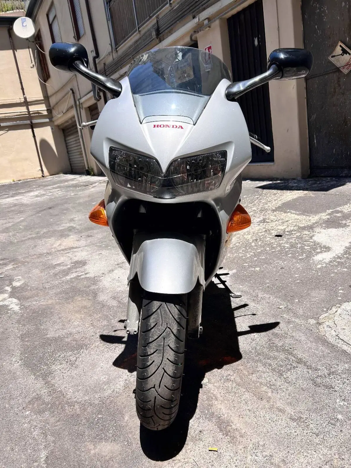 Honda VFR 800 (1998 - 01)