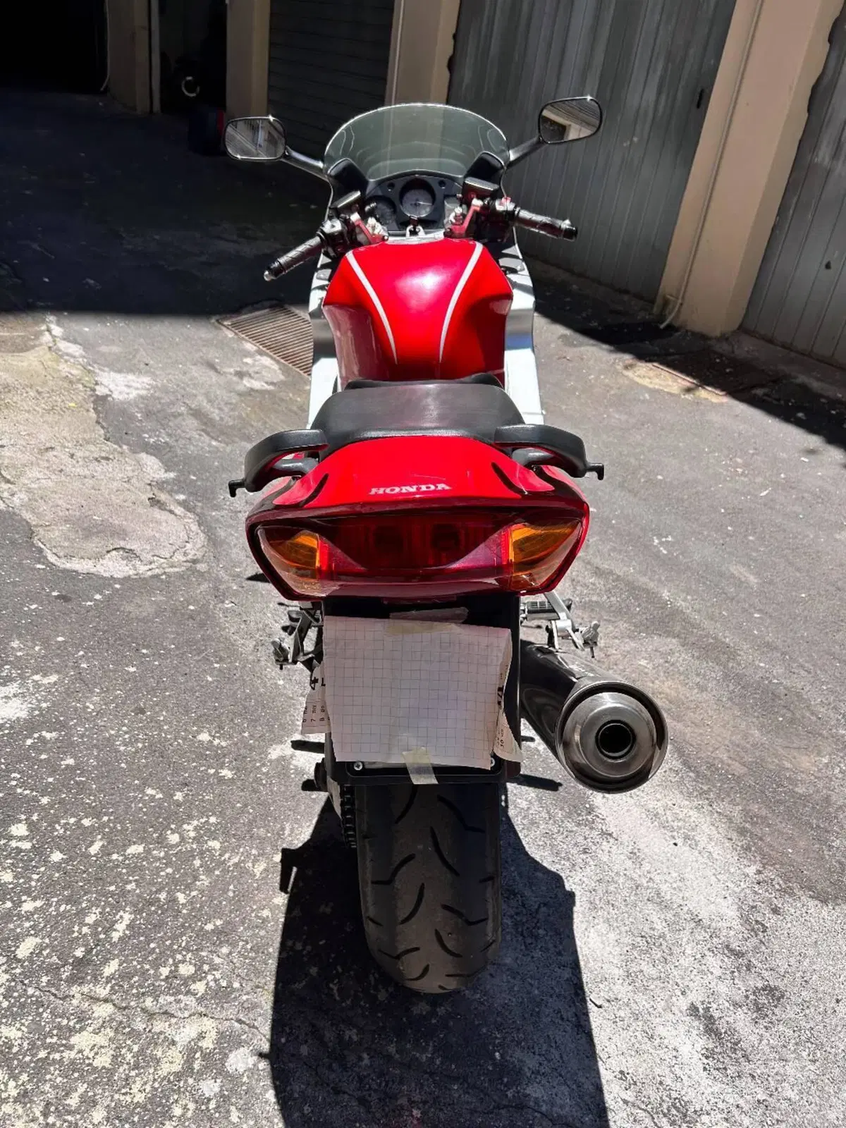 Honda VFR 800 (1998 - 01) (4)