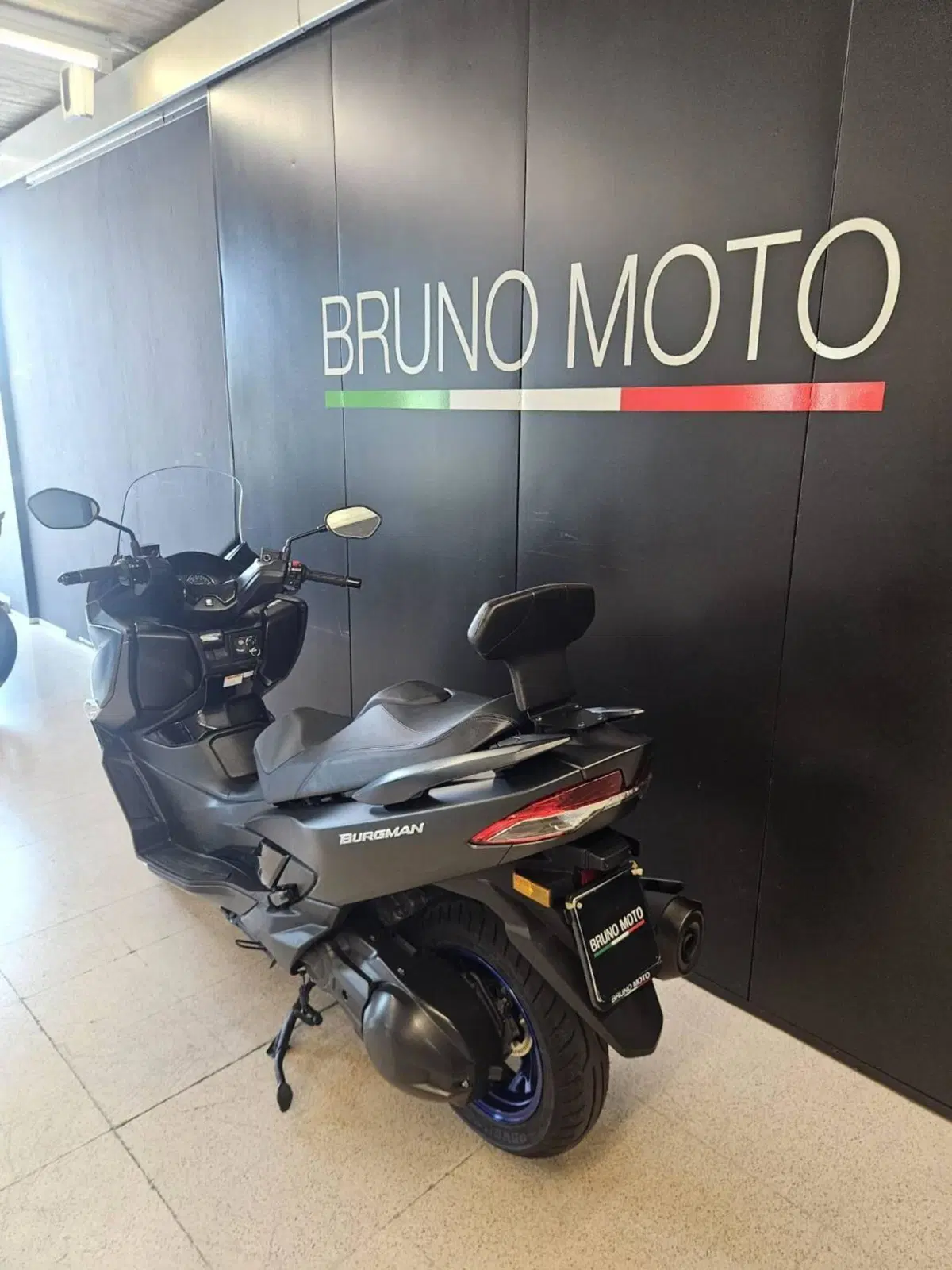 Suzuki Burgman AN 400 (2017 - 20) (5)