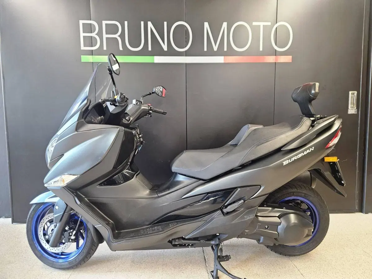 Suzuki Burgman AN 400 (2017 - 20) (6)
