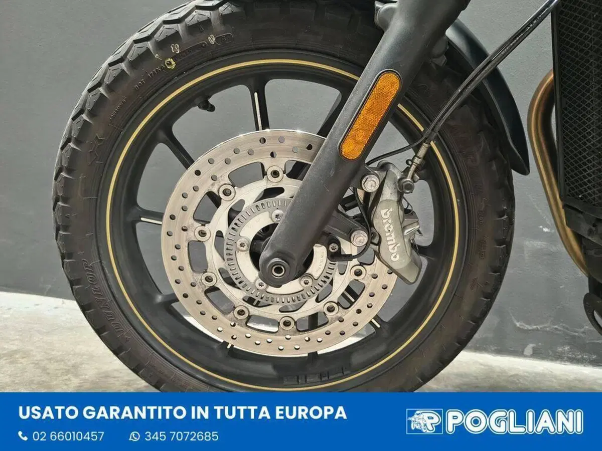 Triumph Street Twin 900 (2021 - 22) (13)