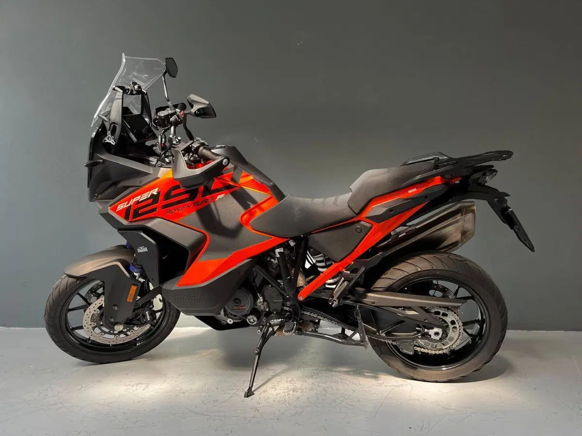 KTM 1290 Super Adventure S (2022 - 25) (2)