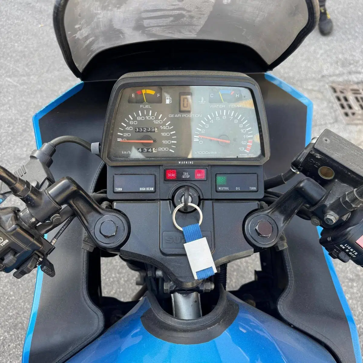 Suzuki GSX 400 FWS  (2)