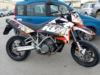 KTM 950 Supermoto (2006 - 08) usata