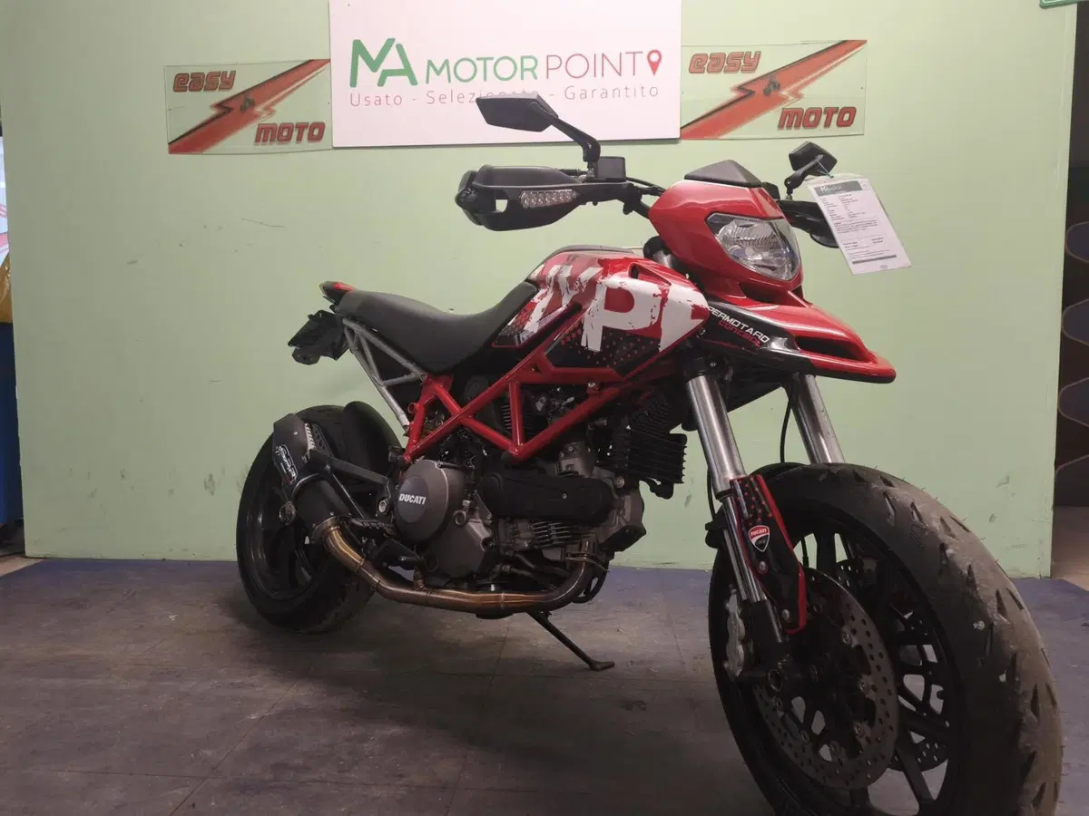 Ducati Hypermotard 796 (2012) (5)