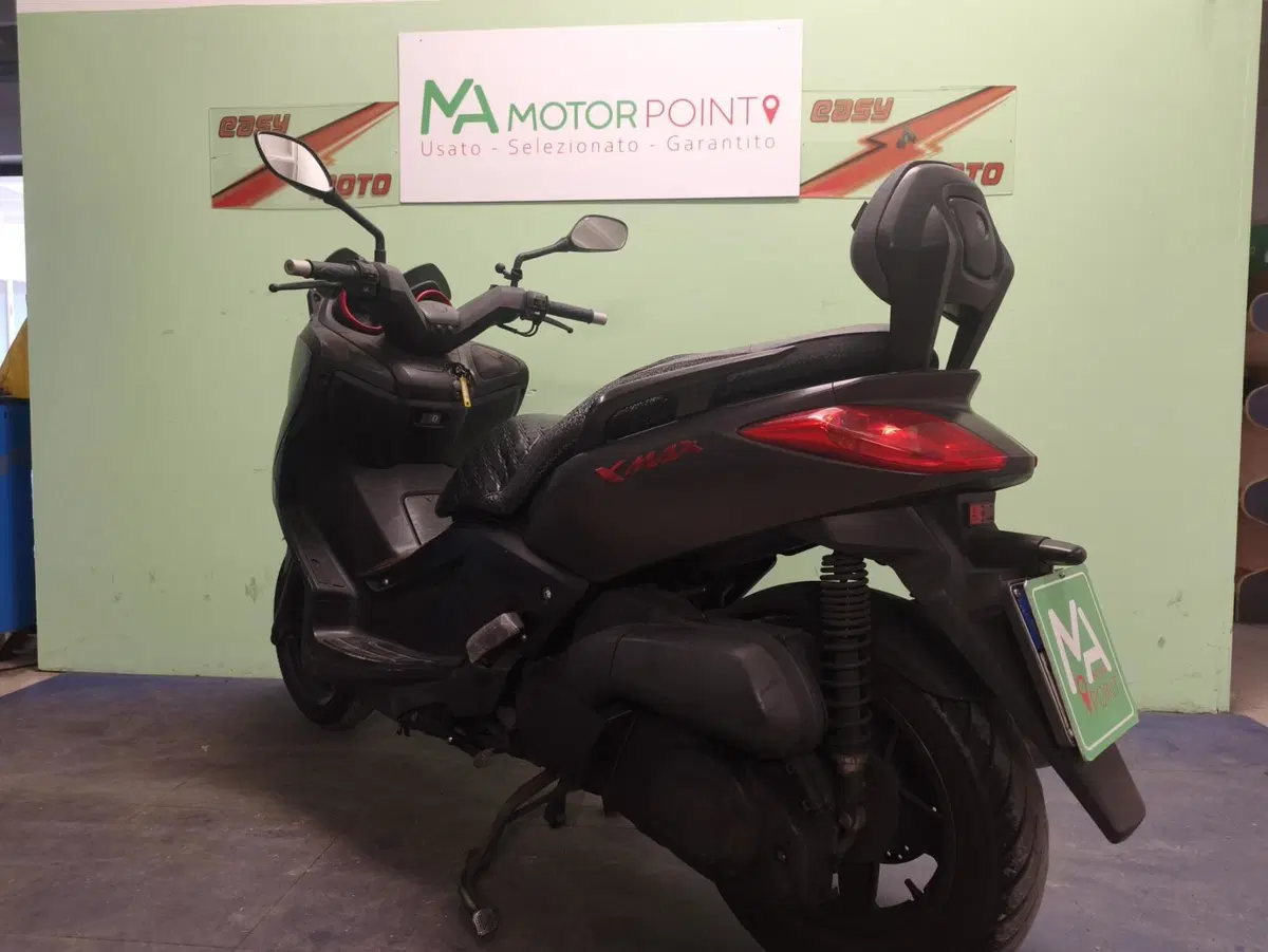 Yamaha X-Max 250 (2010 - 13) (3)