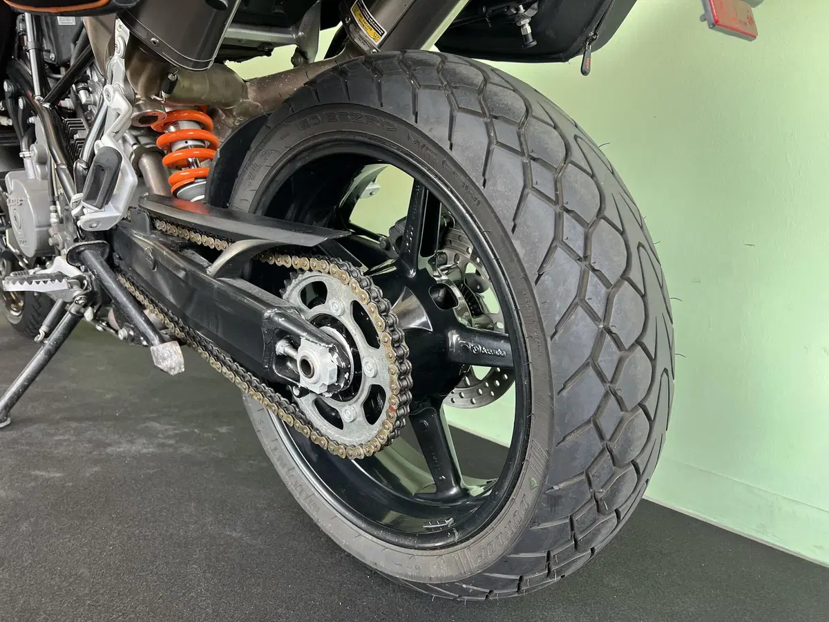 KTM 990 Supermoto T ABS (2011 - 13) (19)