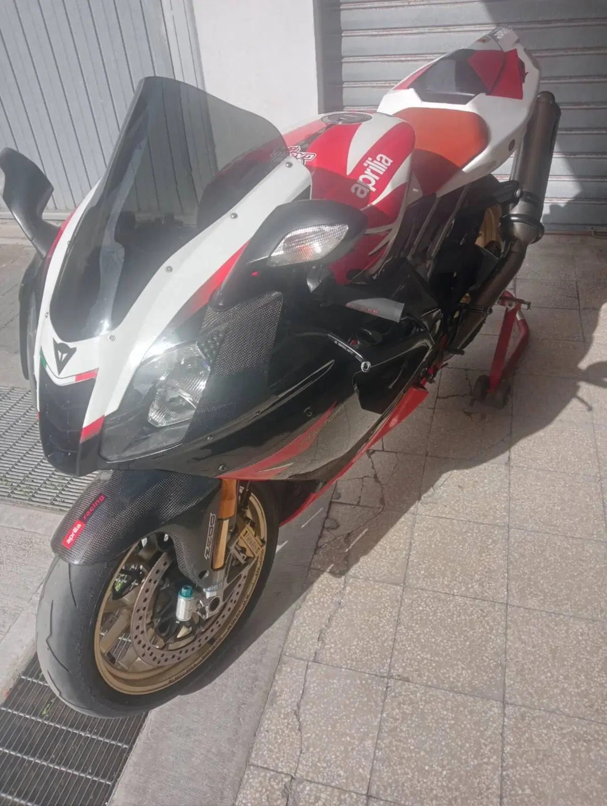 Aprilia RSV 1000 R (2004 - 05) (5)