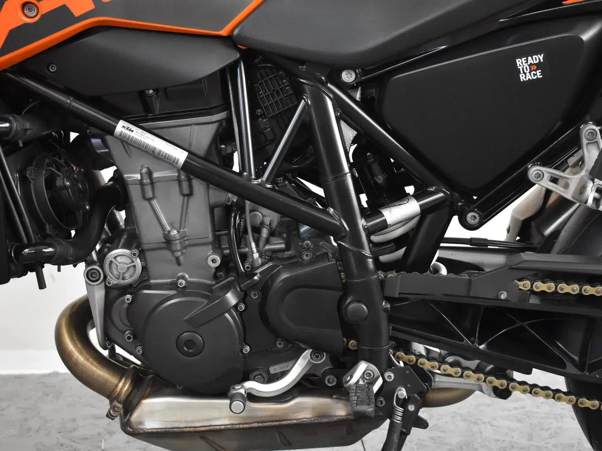 KTM 690 Duke (2016 - 19) (14)