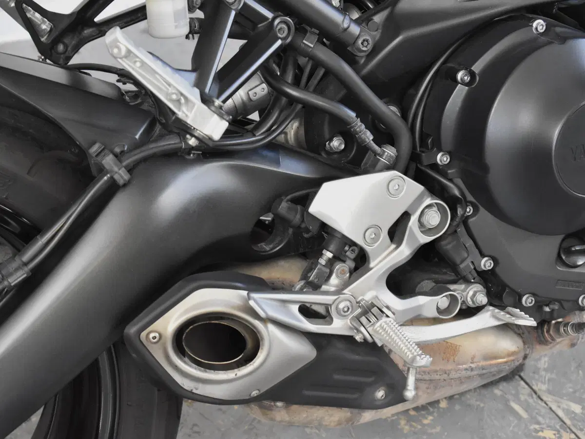 Yamaha MT-09 (2017 - 20) (13)